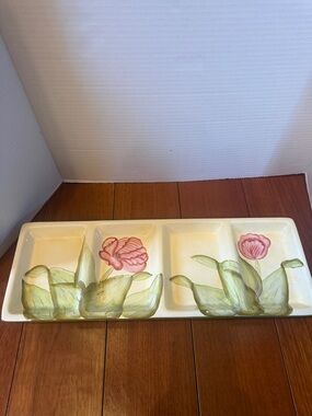 hand-painted ceramic divided serving platter Style Eyes by Baum Bros tulip READ